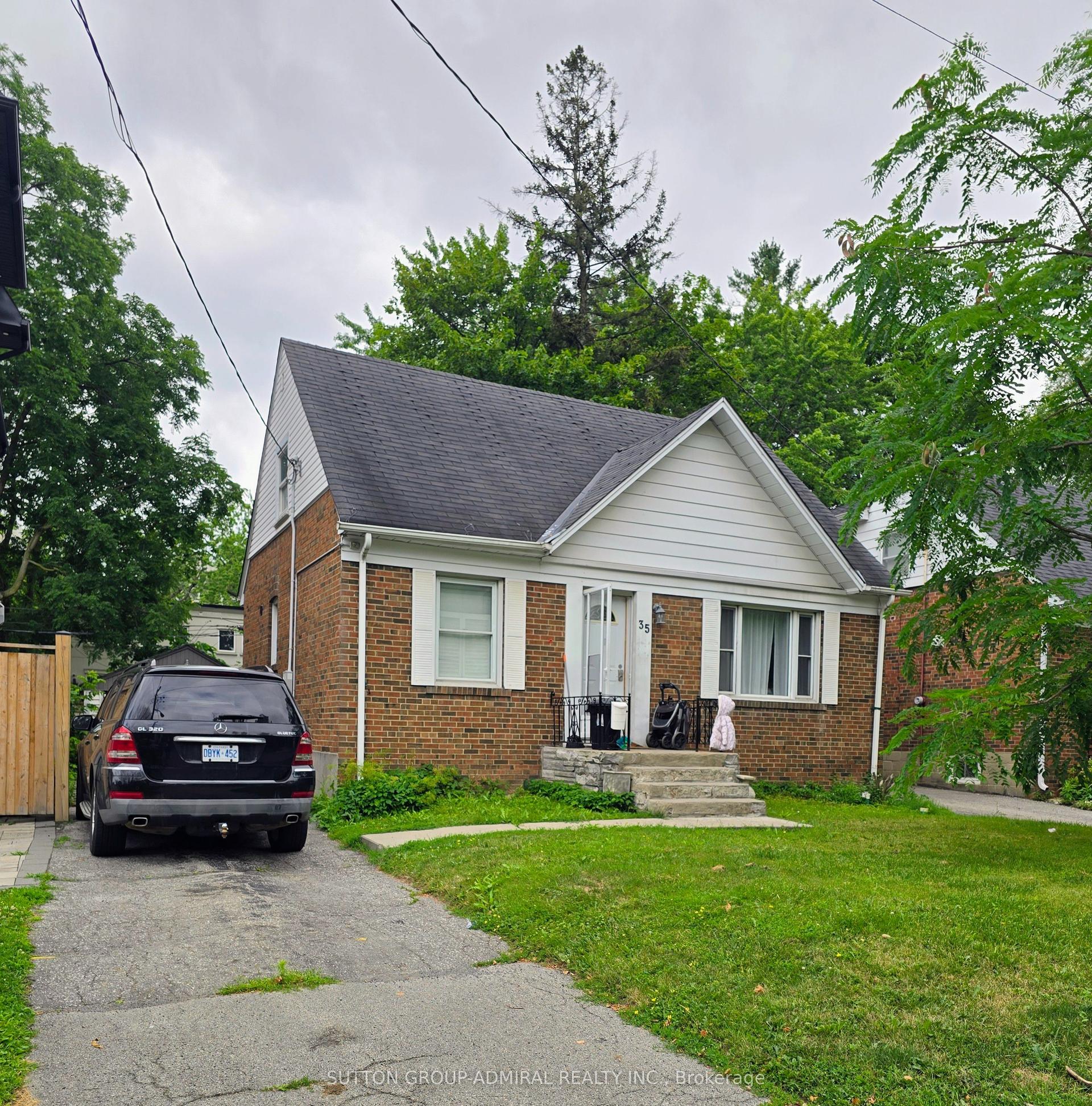 35 Anndale Drive, Toronto — Detached for sale, photo 1