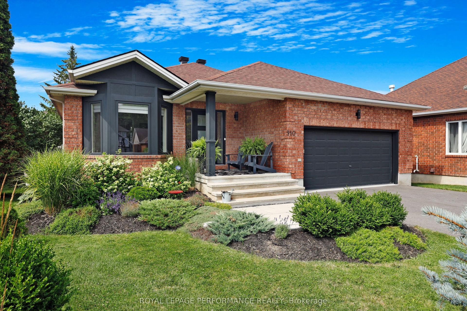 910 Sandy Forest Place, Blossom Park - Airport and Area — Detached for sale, photo 1