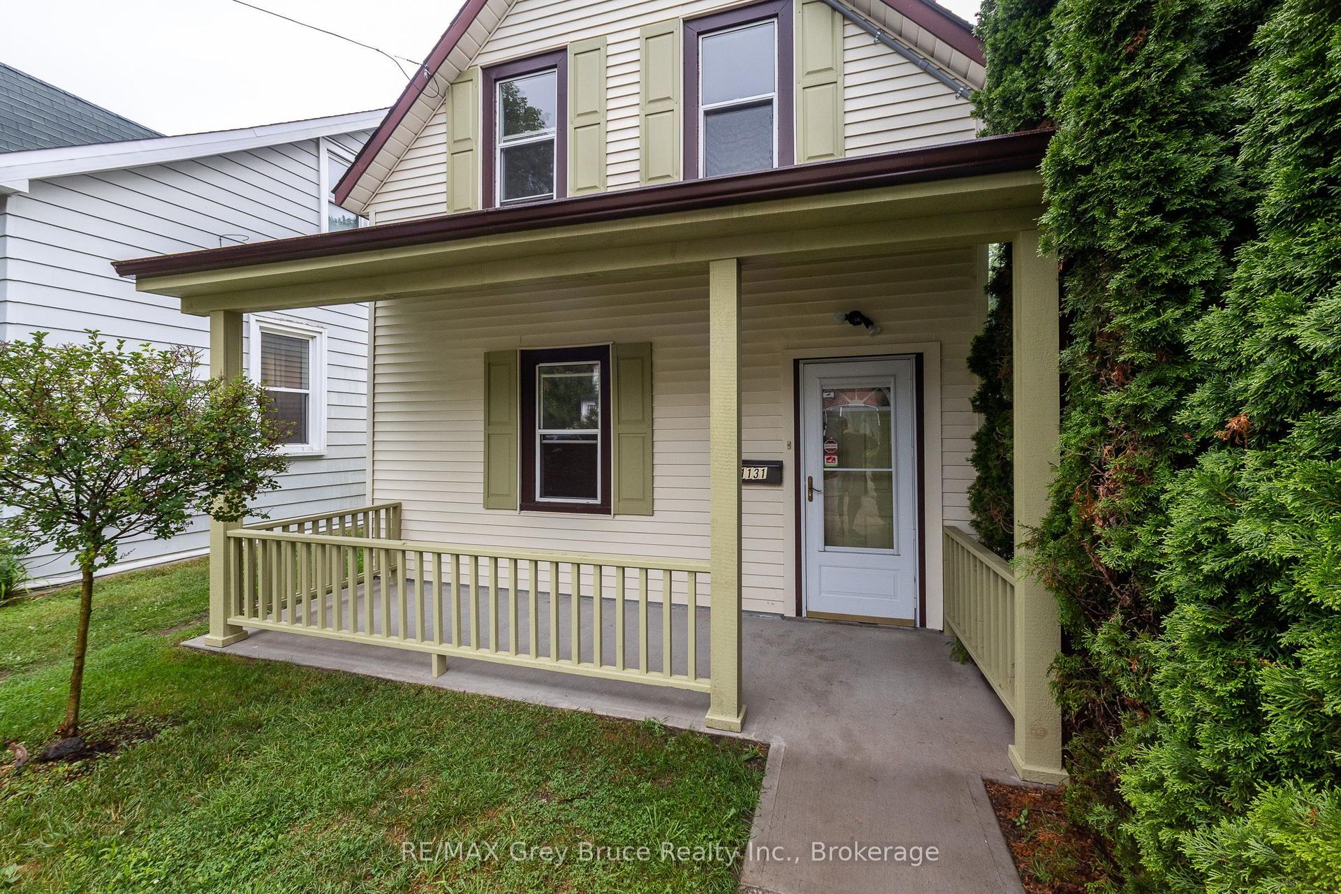 1131 3rd Avenue W, Owen Sound — Detached for sale, photo 1