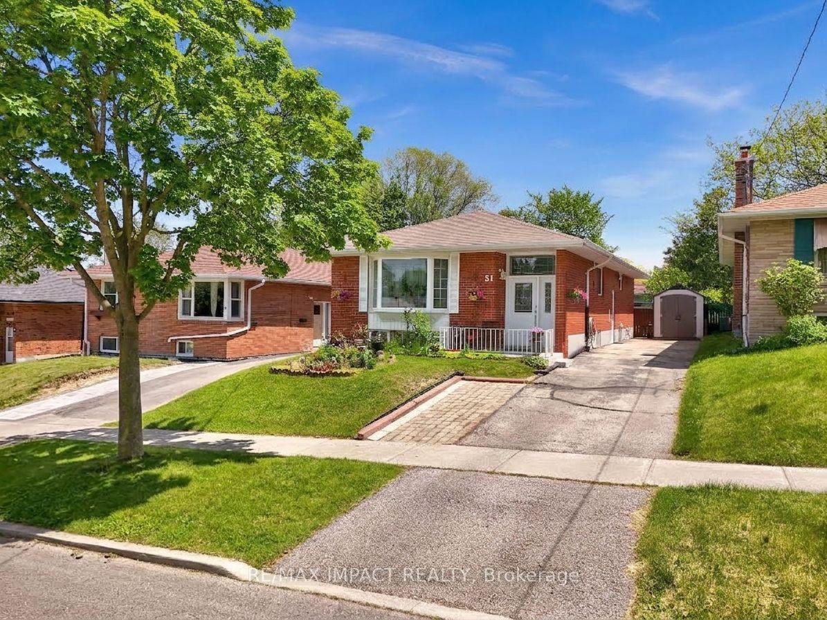 31 Kilbride Road, Toronto — Detached for lease, photo 1