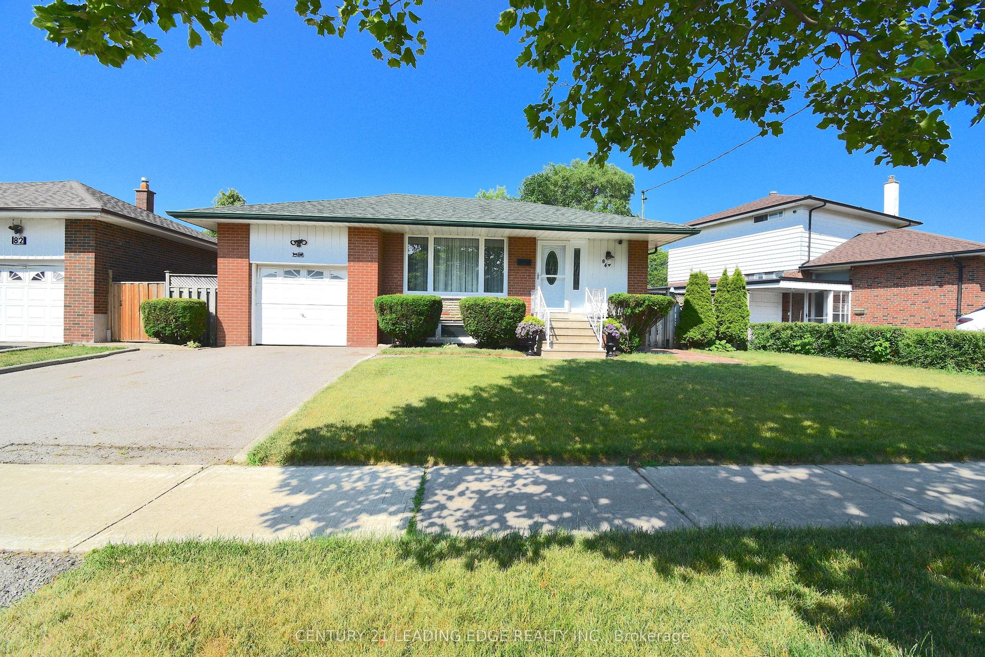 84 Allanford Road, Toronto — Detached for sale, photo 1