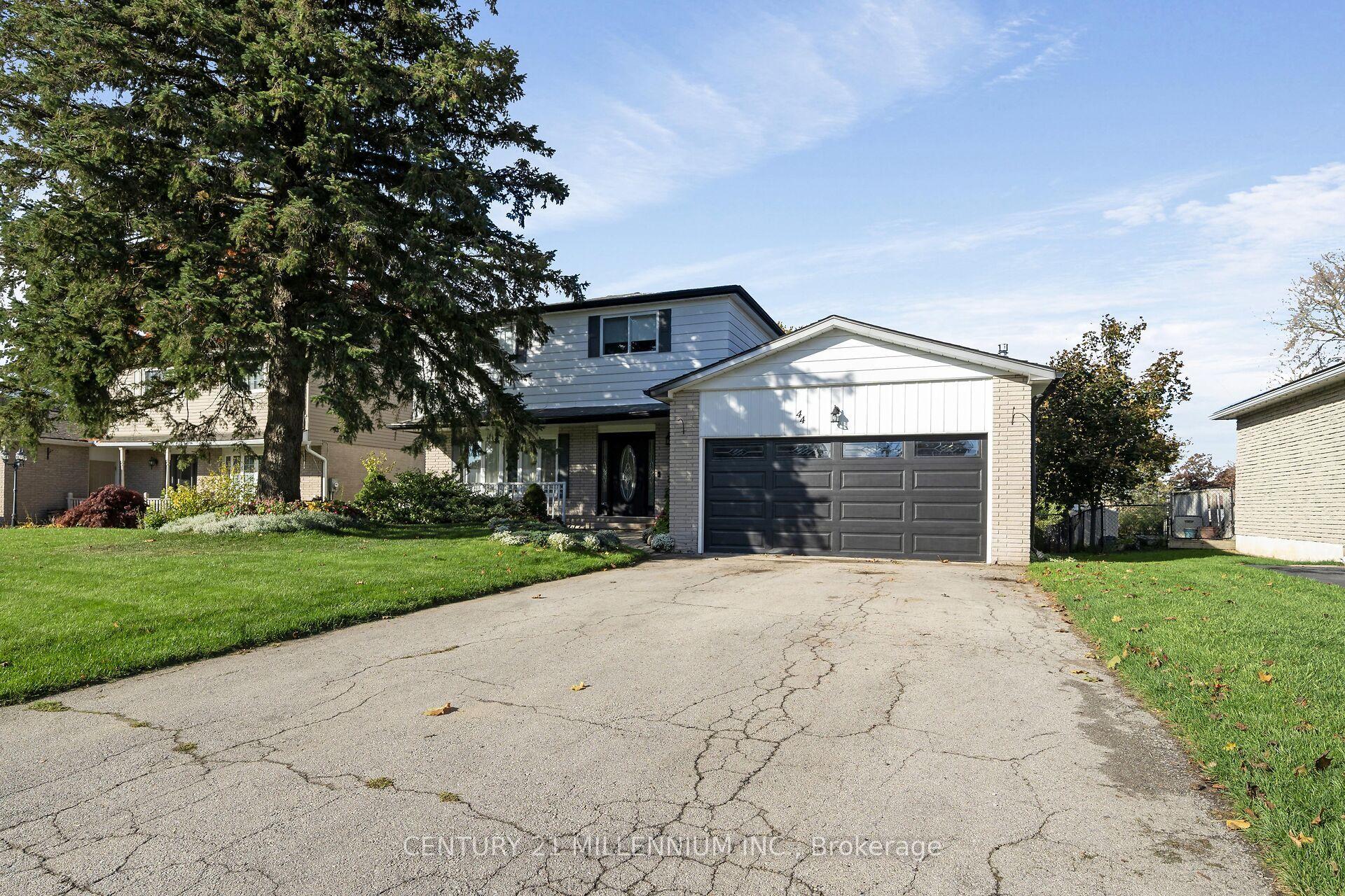 44 Erindale Drive — photo 1