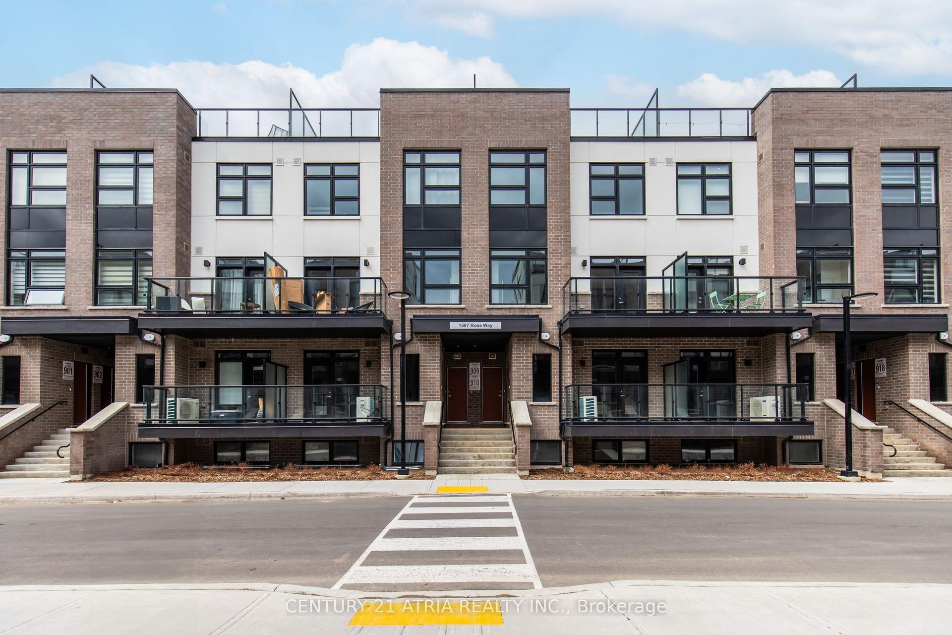 1597 Rose Way 112 #112, Milton — Condo Town for sale, photo 1