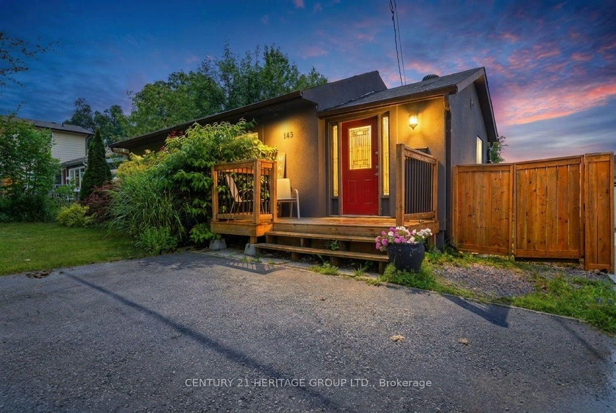 143 Silas Boulevard, Georgina — Detached for sale, photo 1