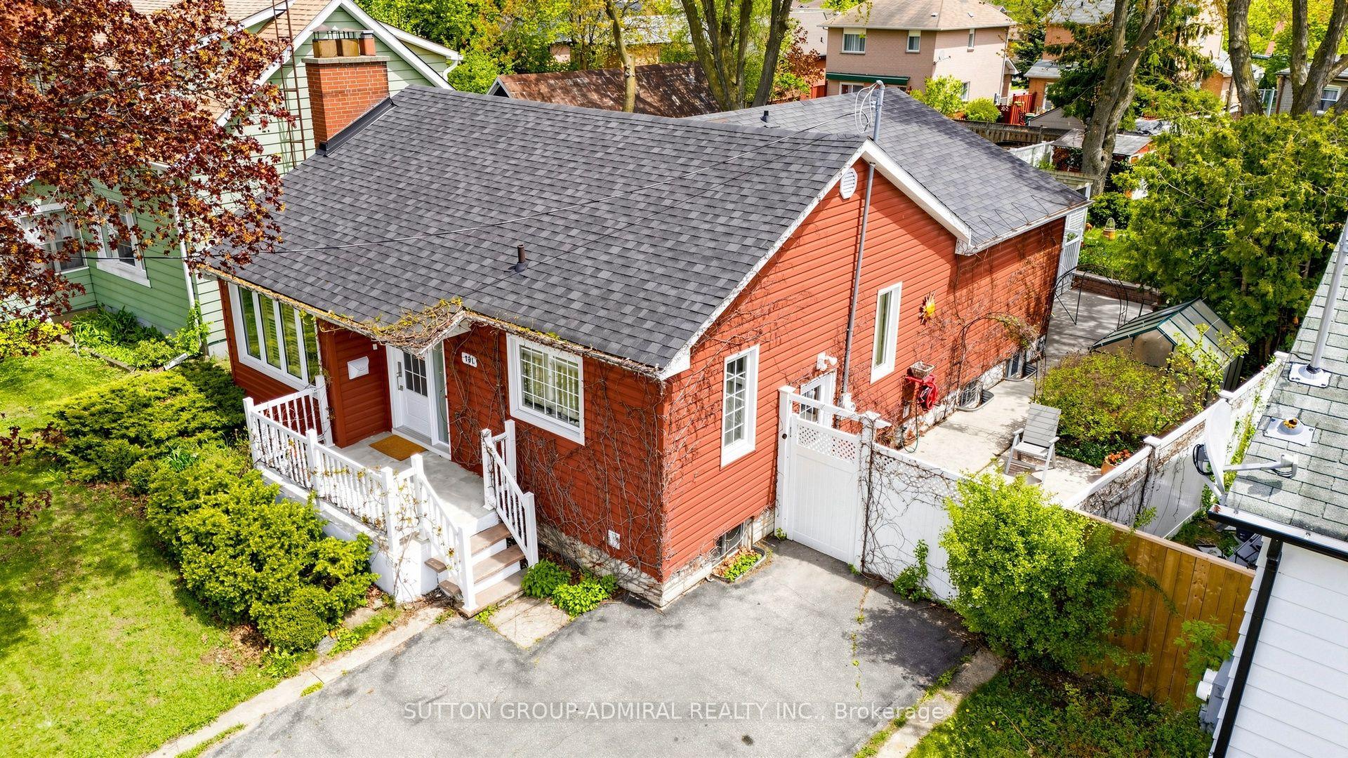 101 Denison Avenue — photo 1