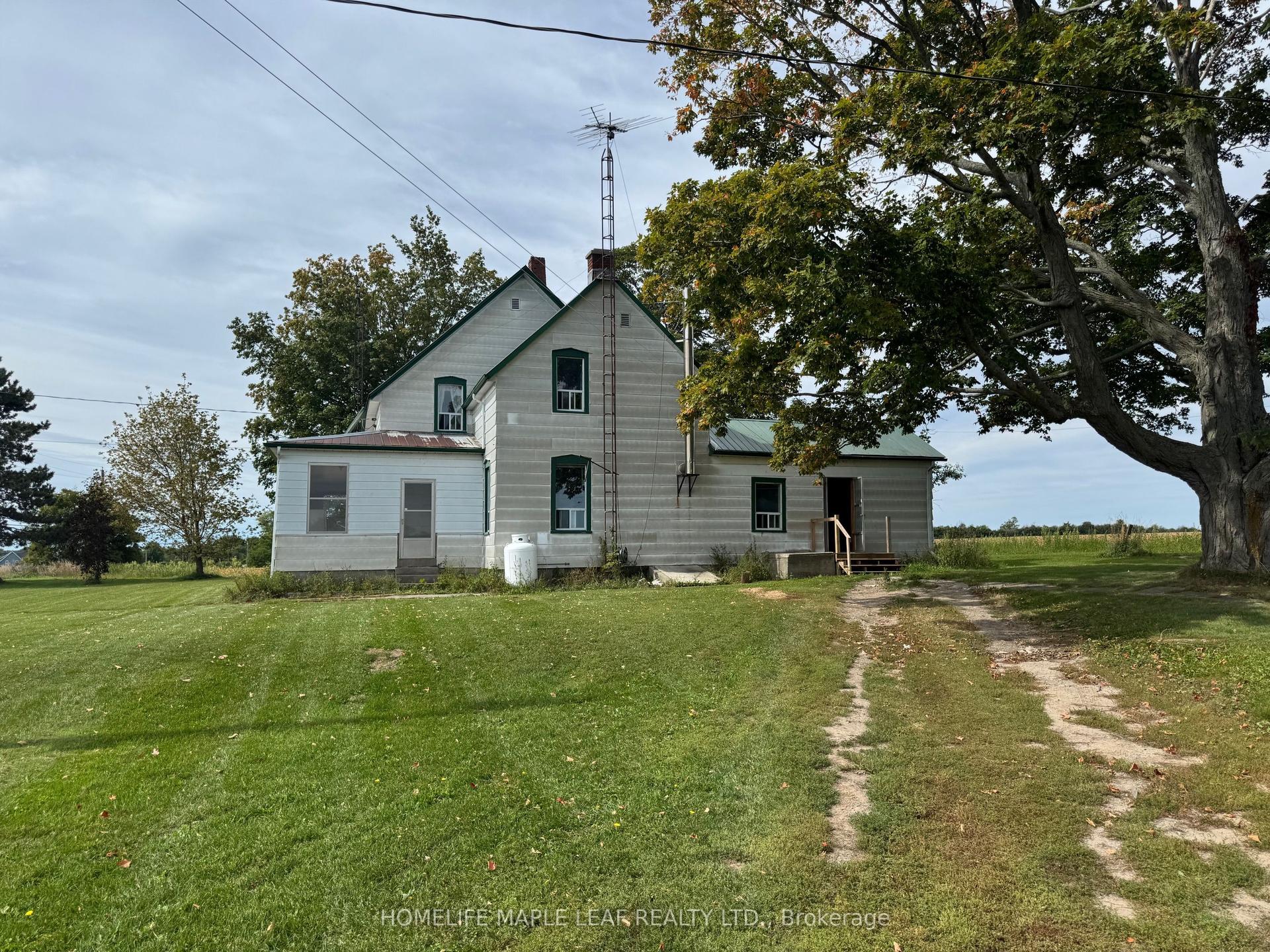 19244 Loyalist Parkway, Prince Edward County — Detached for lease, photo 1