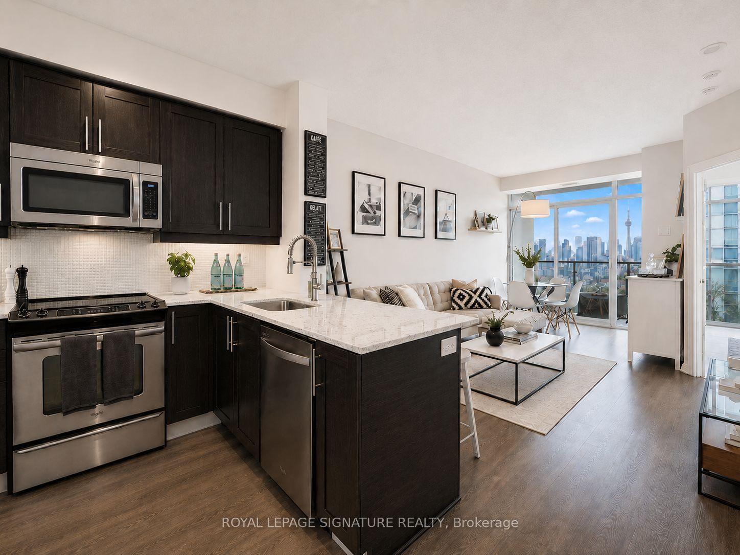125 Western Battery Road 2804 #2804 — photo 1