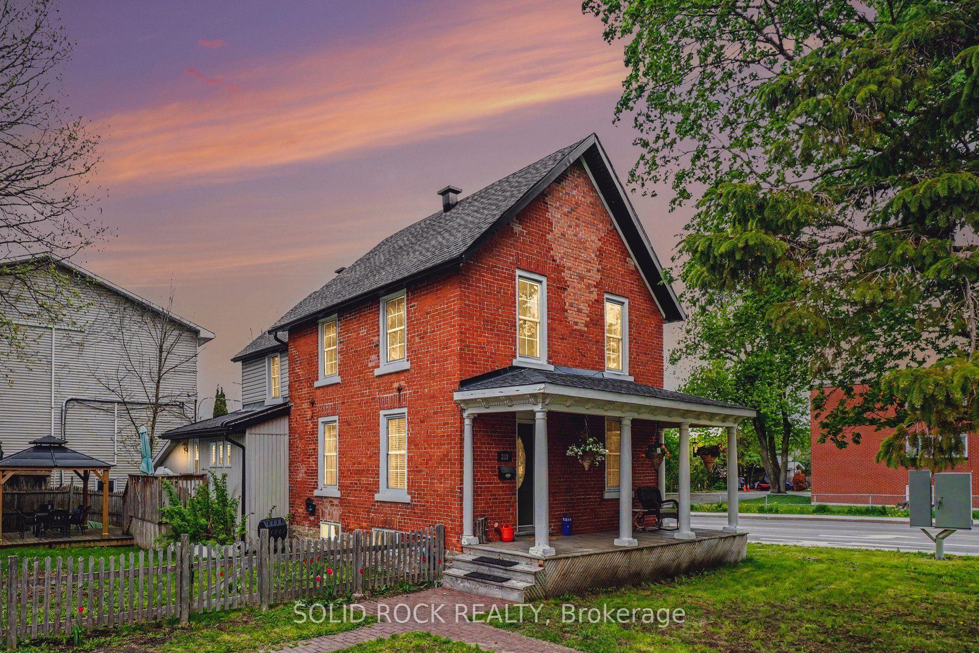 312 Bridge Street — photo 1