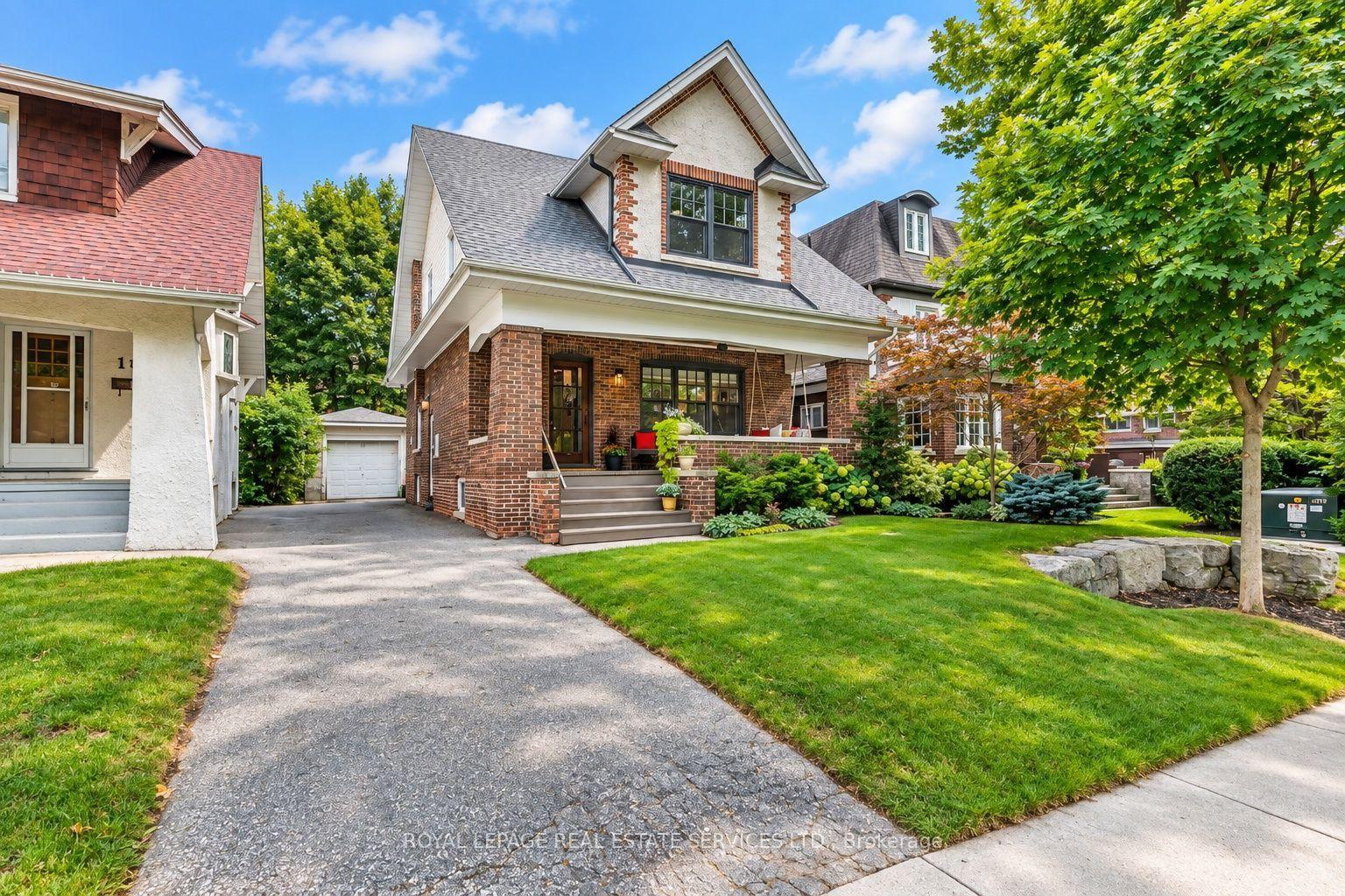 21 Eastbourne Crescent, Toronto — Detached for sale, photo 1