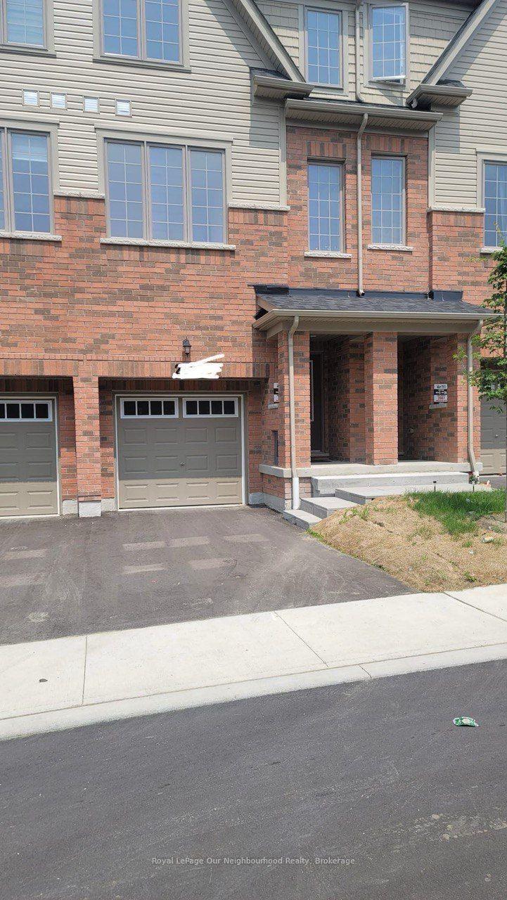 2663 Magdalen Path, Oshawa — Townhouse for lease, photo 1