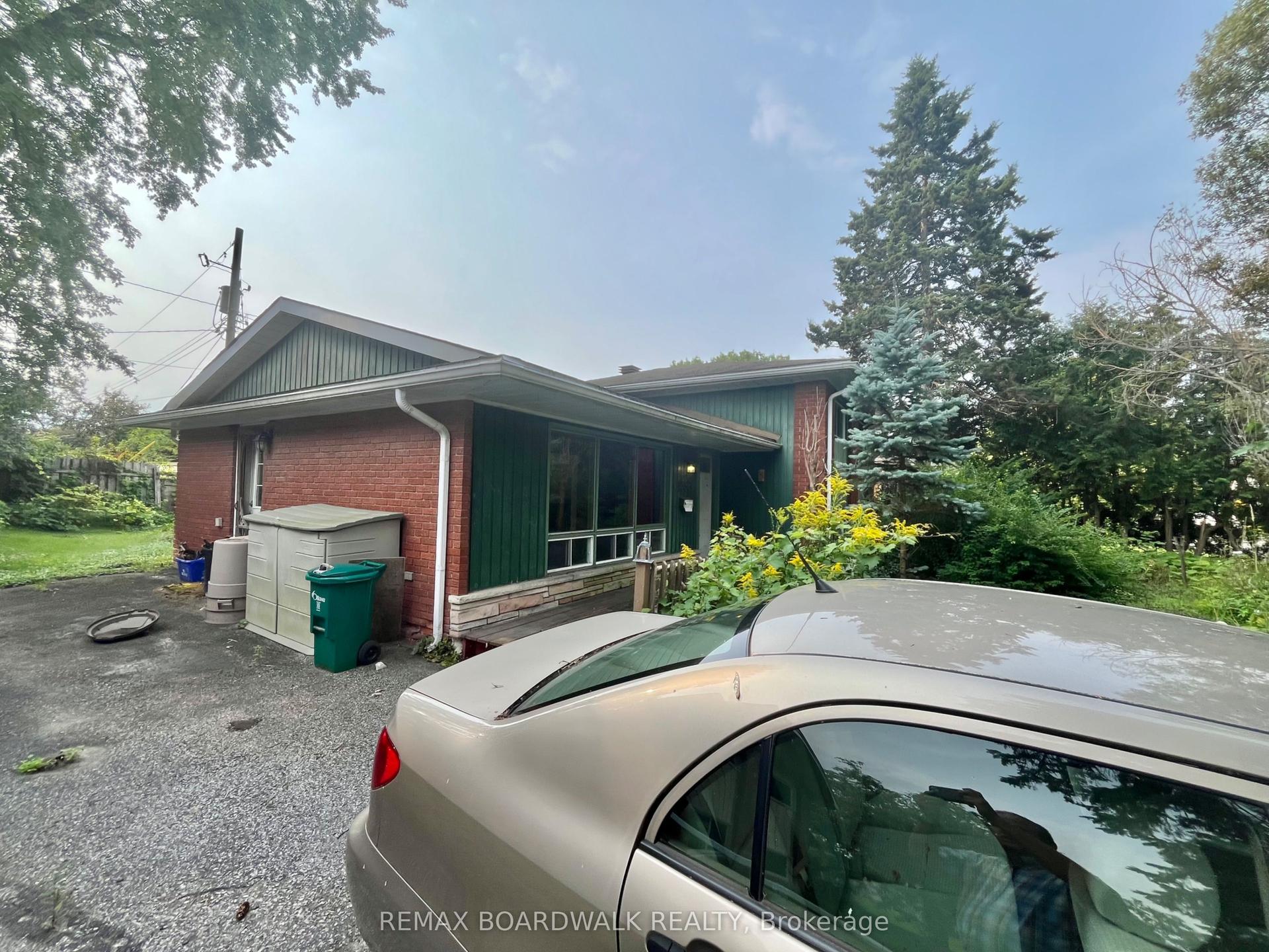 1363 Duford Drive, Orleans - Cumberland and Area — Detached for sale, photo 1