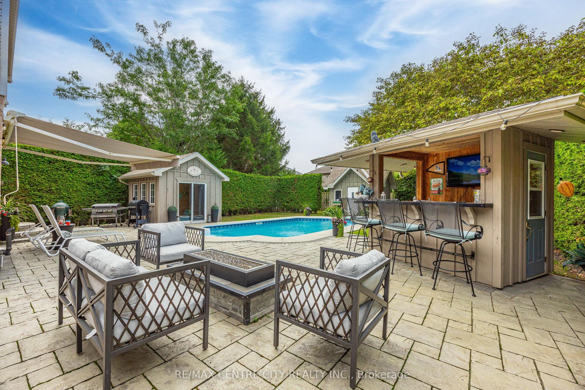 43 Meredith Drive, Middlesex Centre — Detached for sale, photo 1