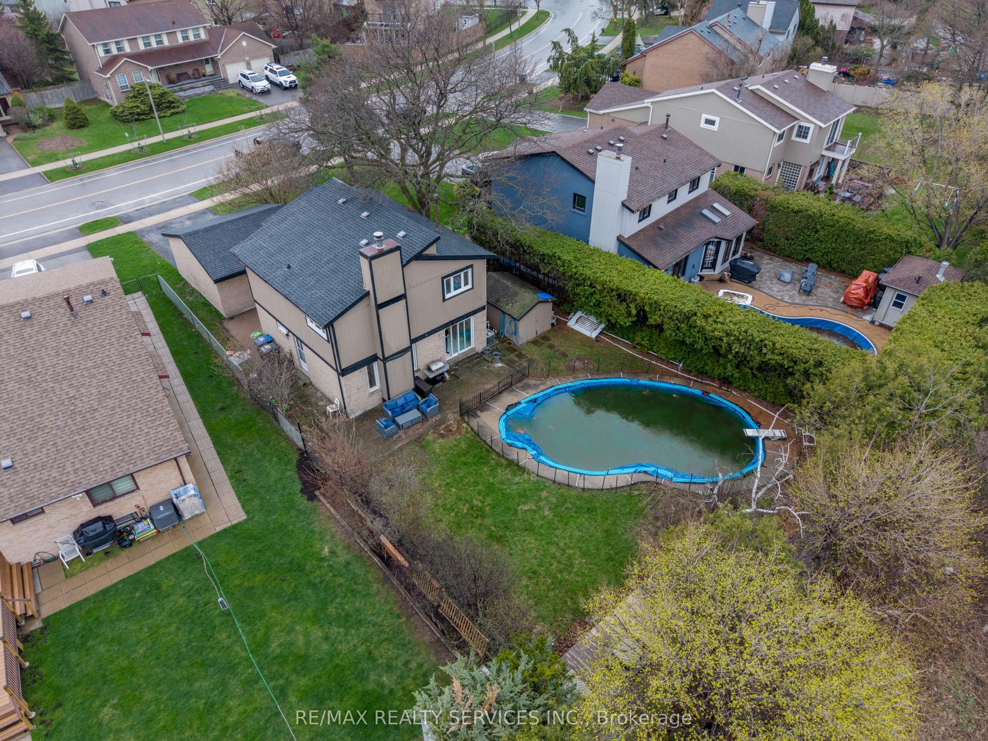 2545 Folkway Drive — photo 1
