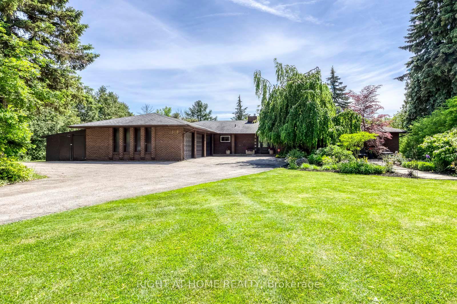 5290 Creditview Road — photo 1