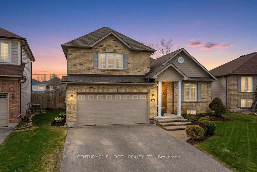 84 Truax Crescent — photo 1