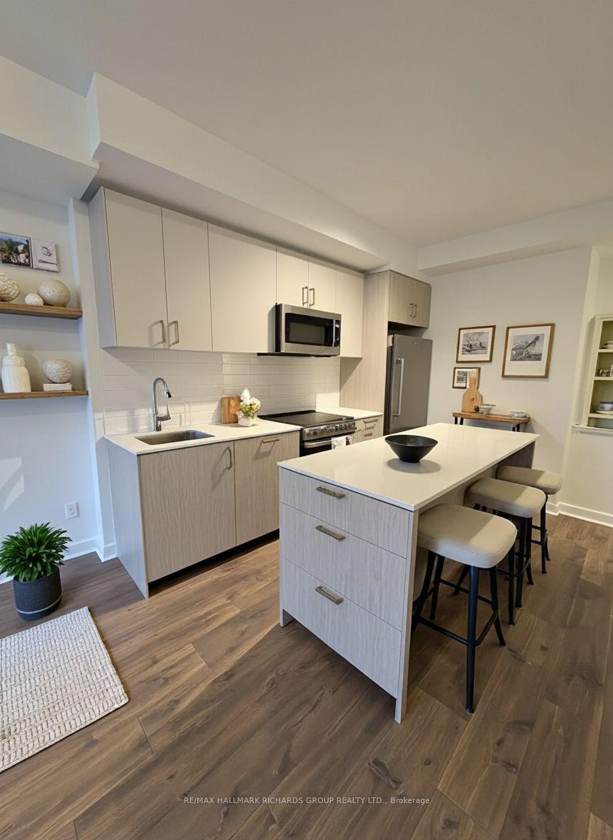 35 Birchcliff Avenue 32 #32 — photo 1