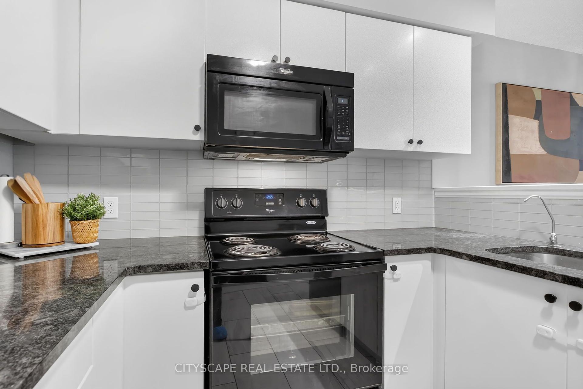 4 Nathan Court — photo 1