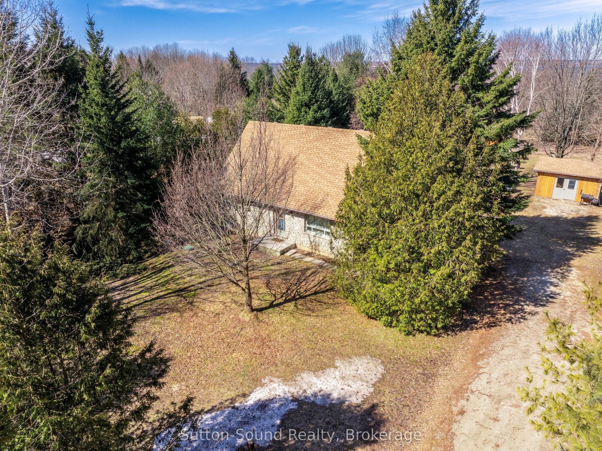350222 Bayshore Road — photo 1