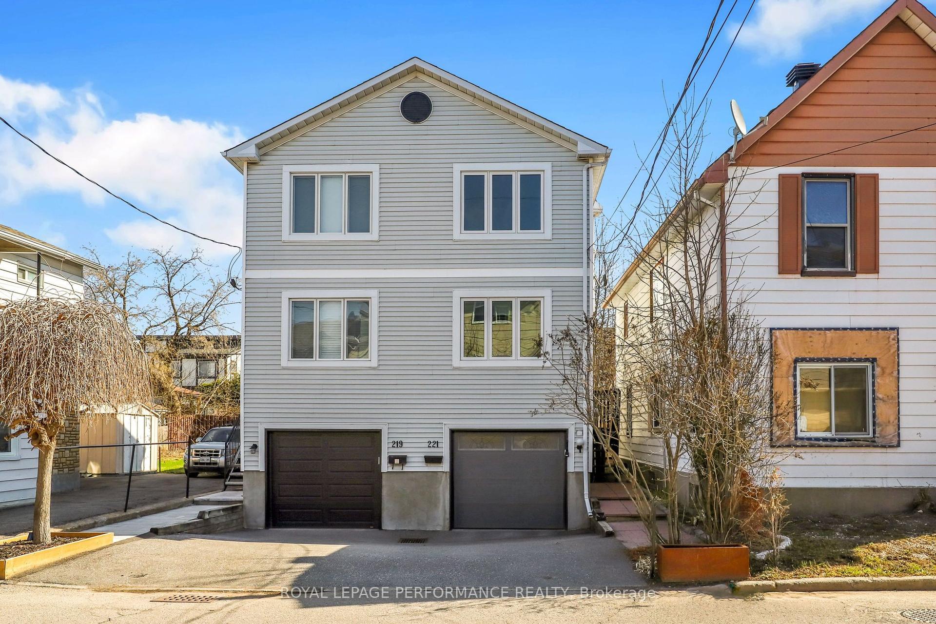 221 Desrosiers Street — photo 1