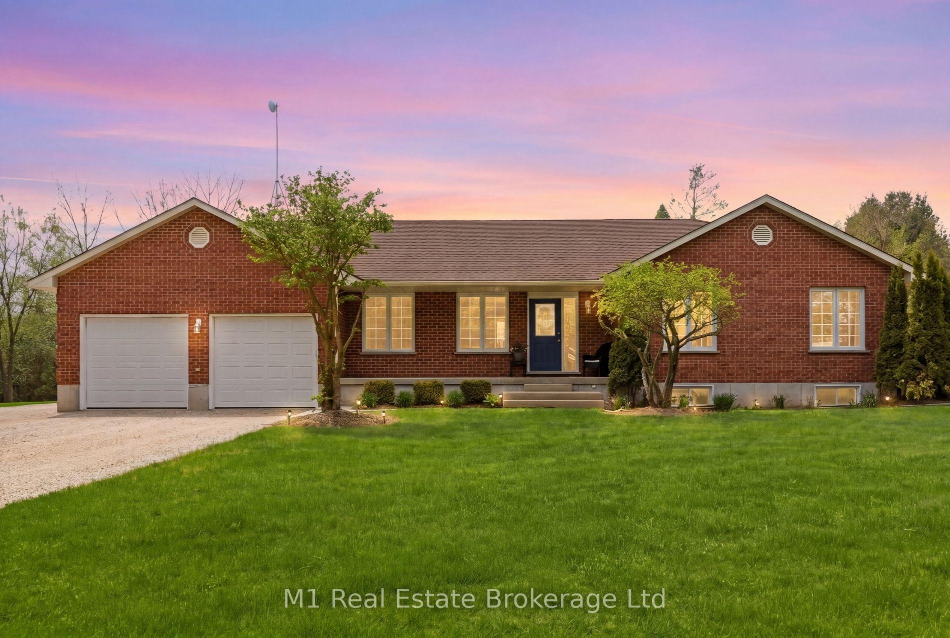 9632 Concession Rd 4 N/A N, Wellington North — Detached for sale, photo 1