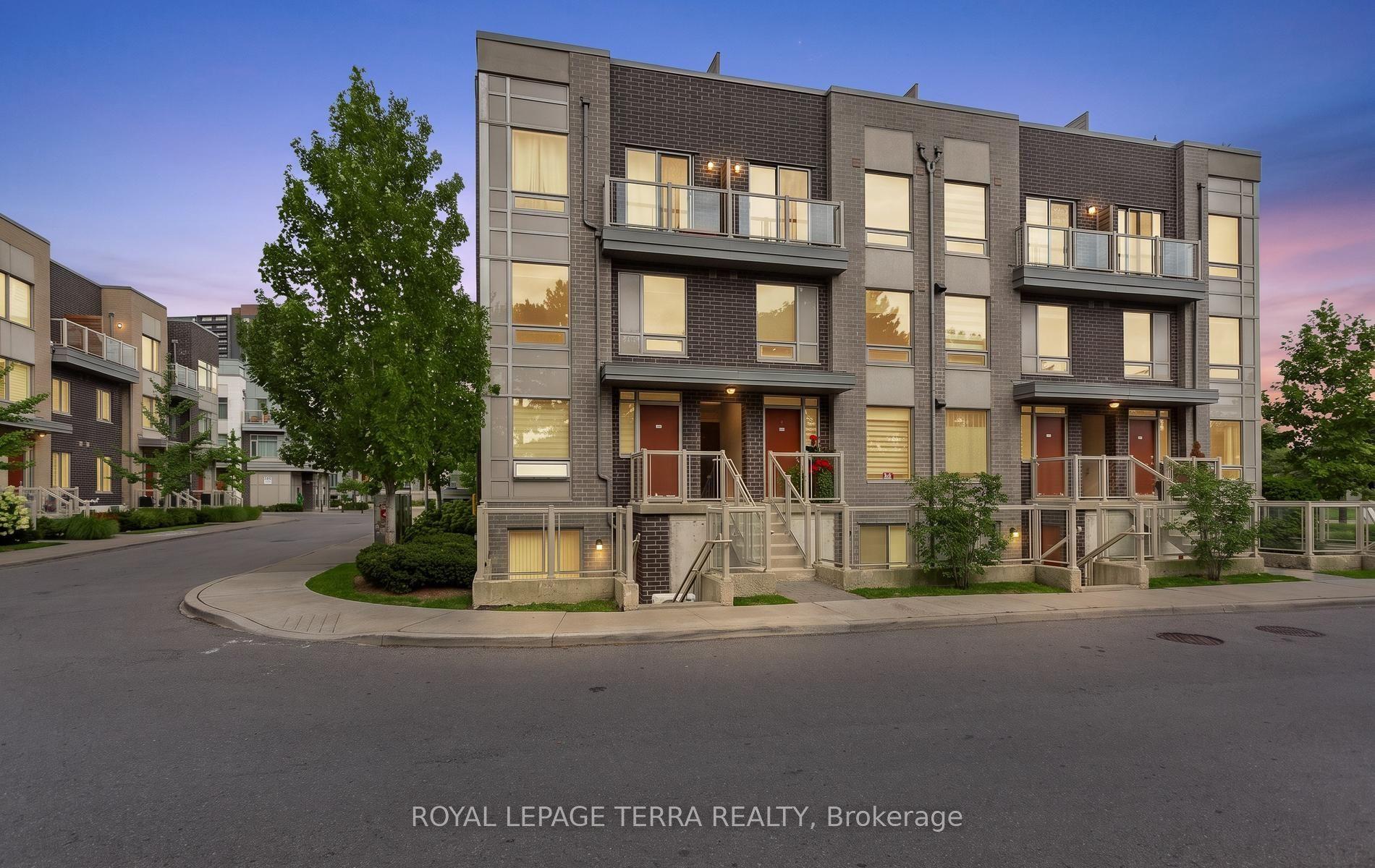 3 Applewood Lane 101 #101, Toronto — Condo Town for lease, photo 1