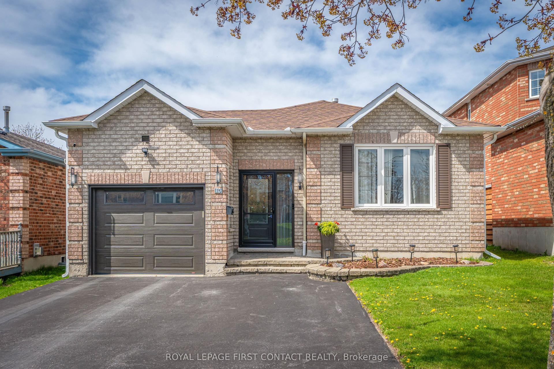 10 Wismer Avenue — photo 1