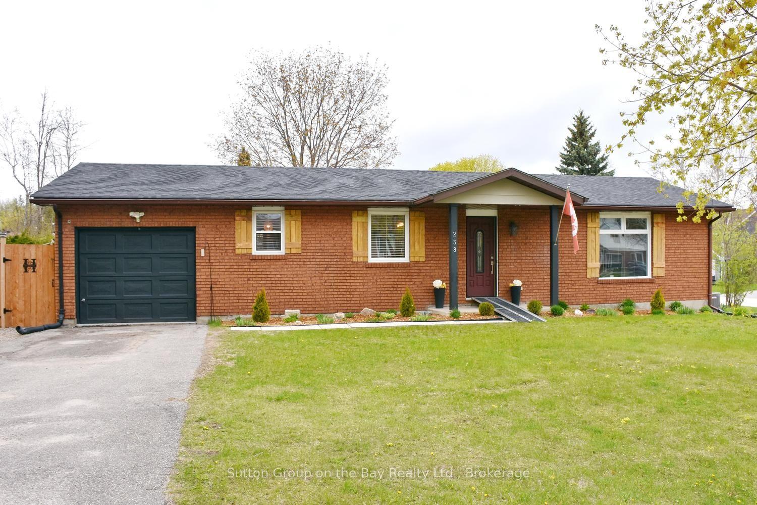 238 McCrea Drive — photo 1