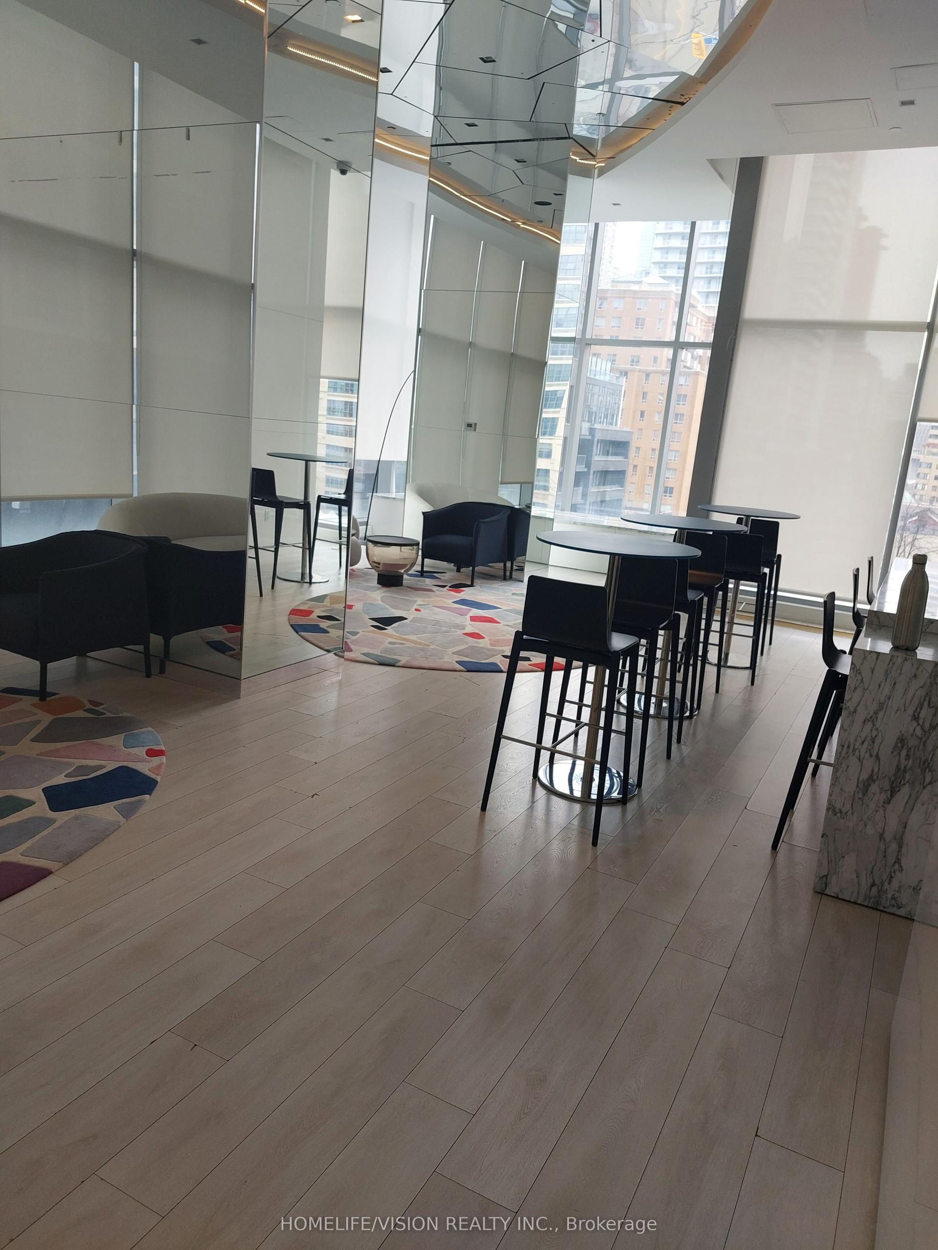 251 Jarvis Street 1023 #1023 — photo 1