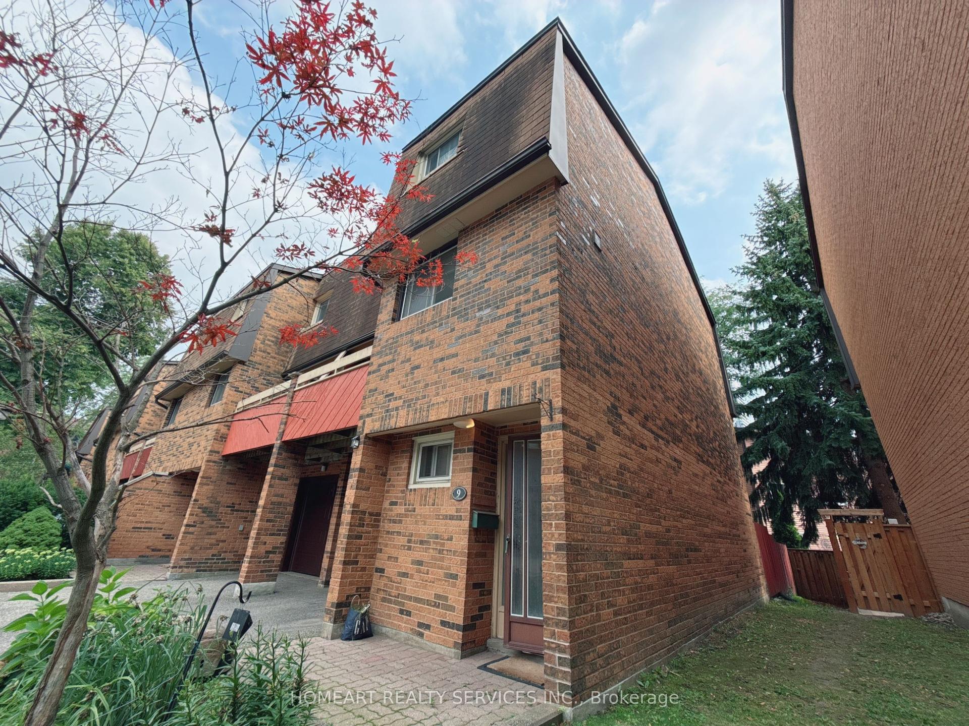 9 Poets Walkway, Toronto — Condo Town for lease, photo 1