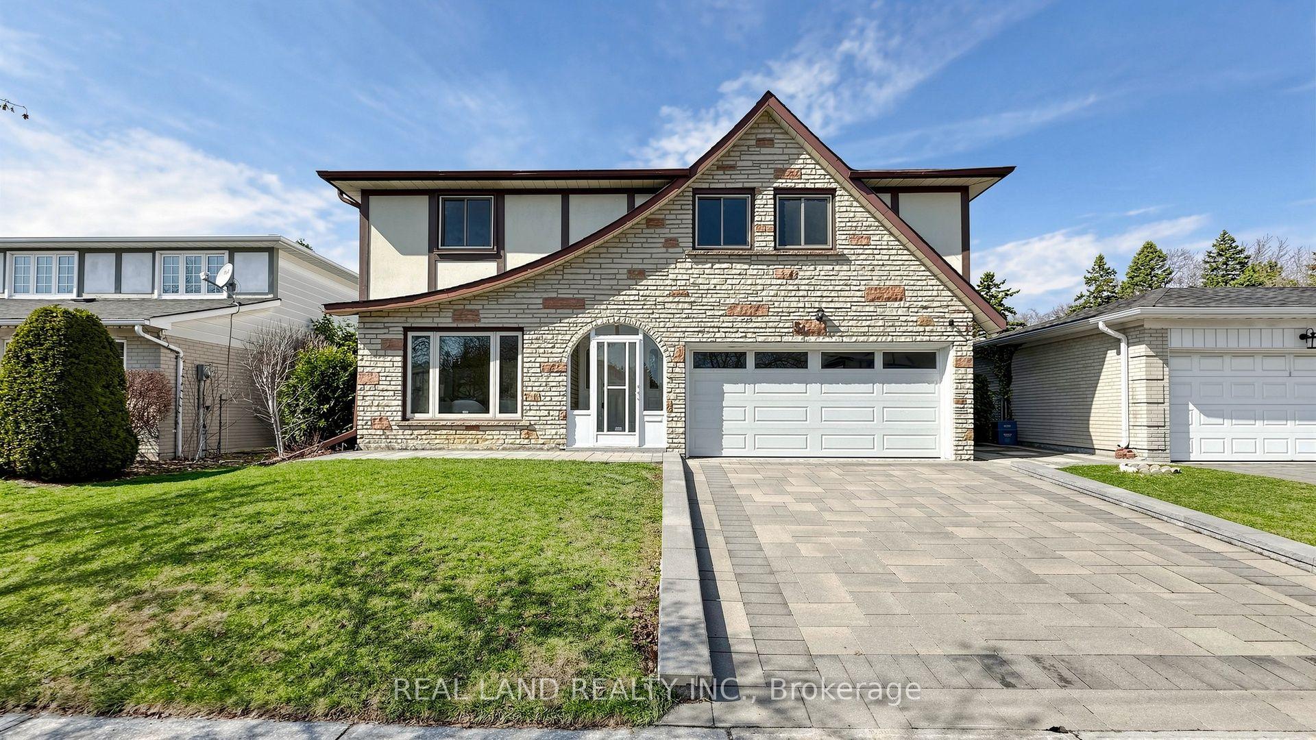 54 Marblemount Crescent — photo 1
