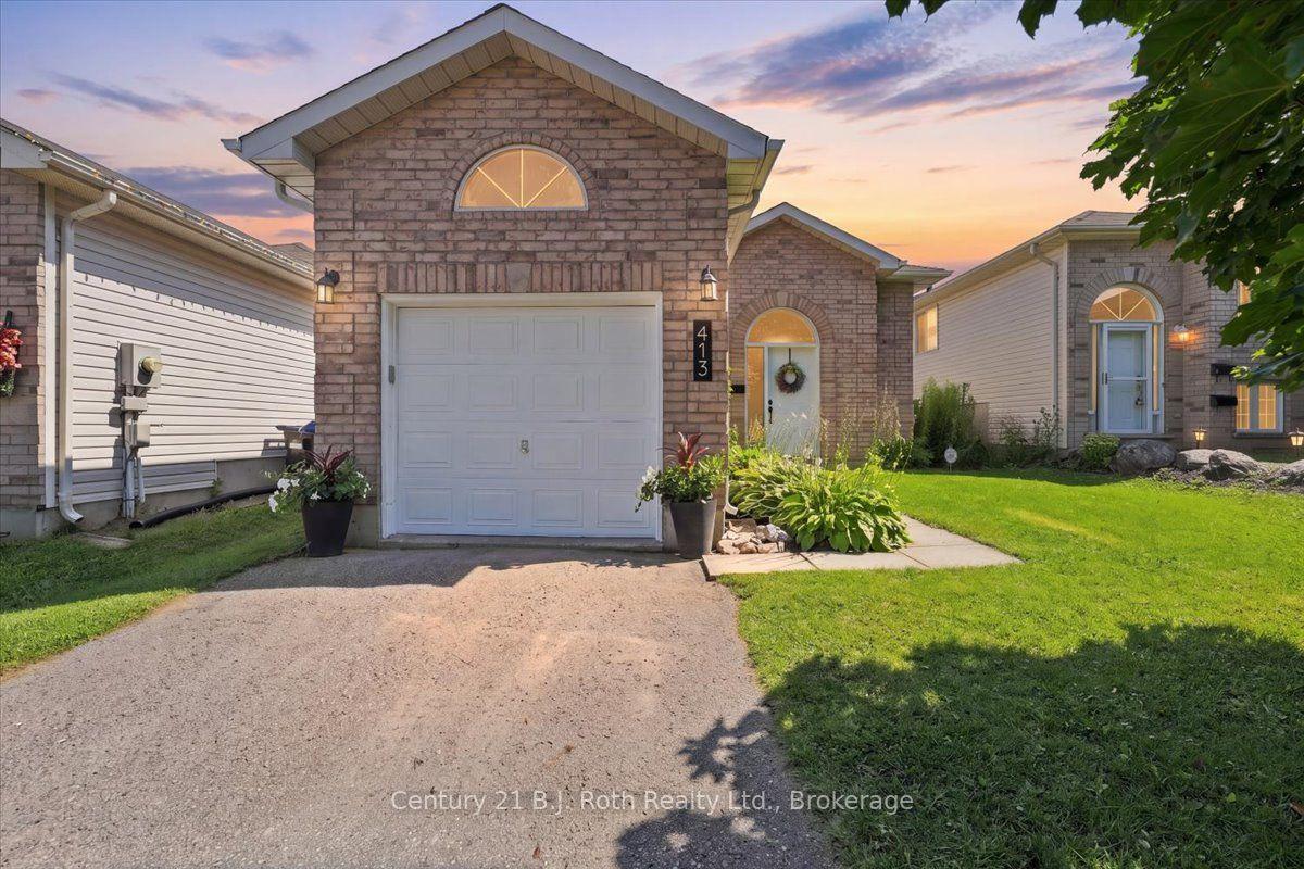 413 Irwin Street, Midland — Detached for sale, photo 1