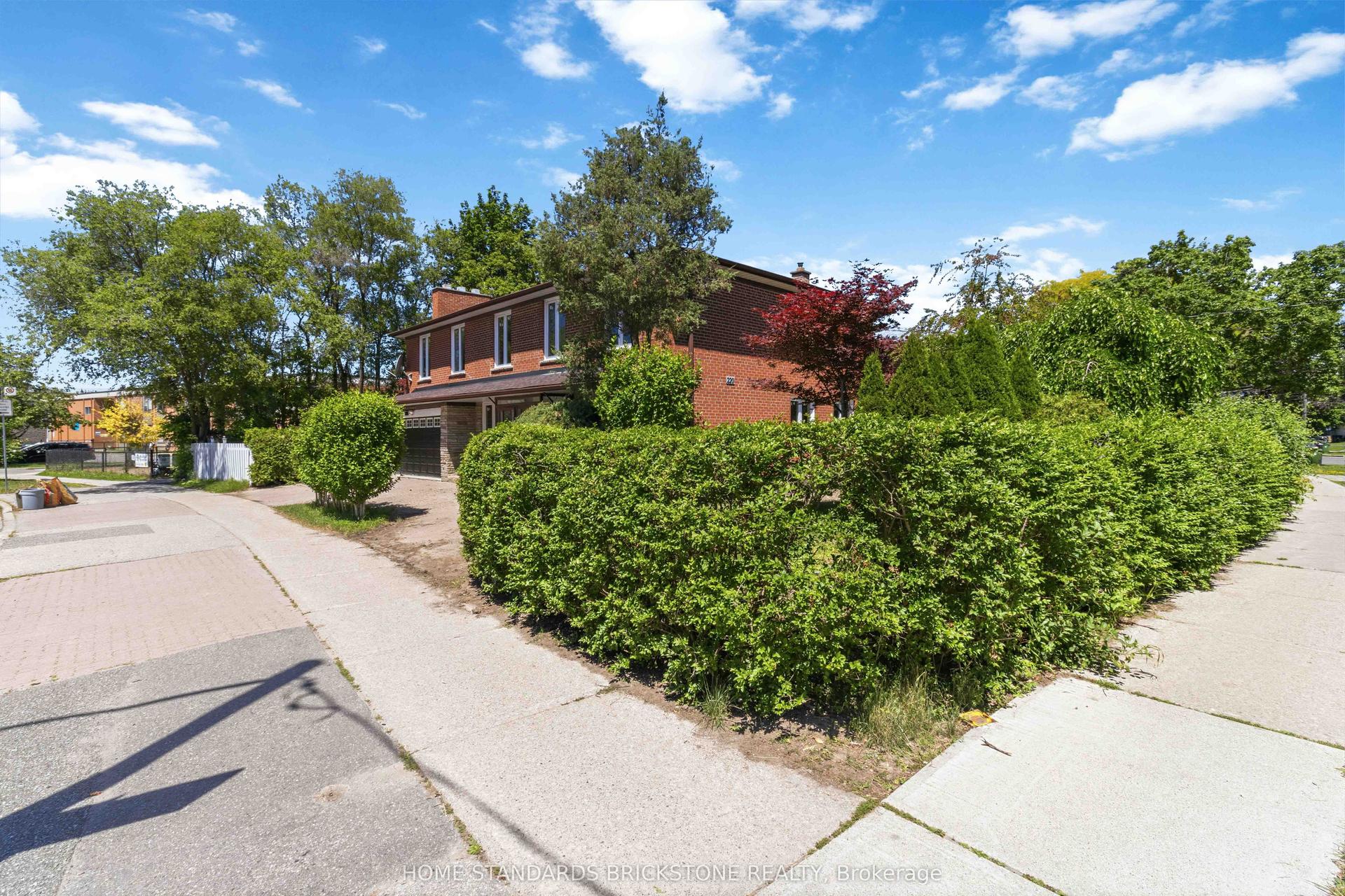 220 Torresdale Avenue, Toronto — Detached for sale, photo 1