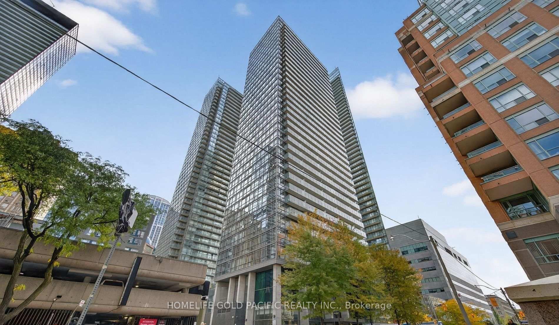 37 Grosvenor Street 1205 #1205 — photo 1