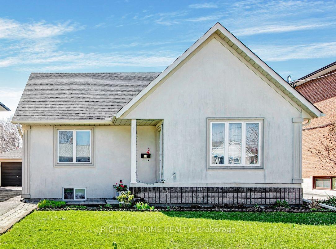 25 Burlingame Road — photo 1