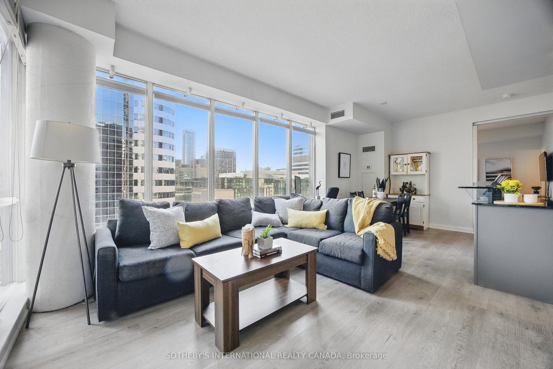 220 Victoria Street 1307 #1307 — photo 1