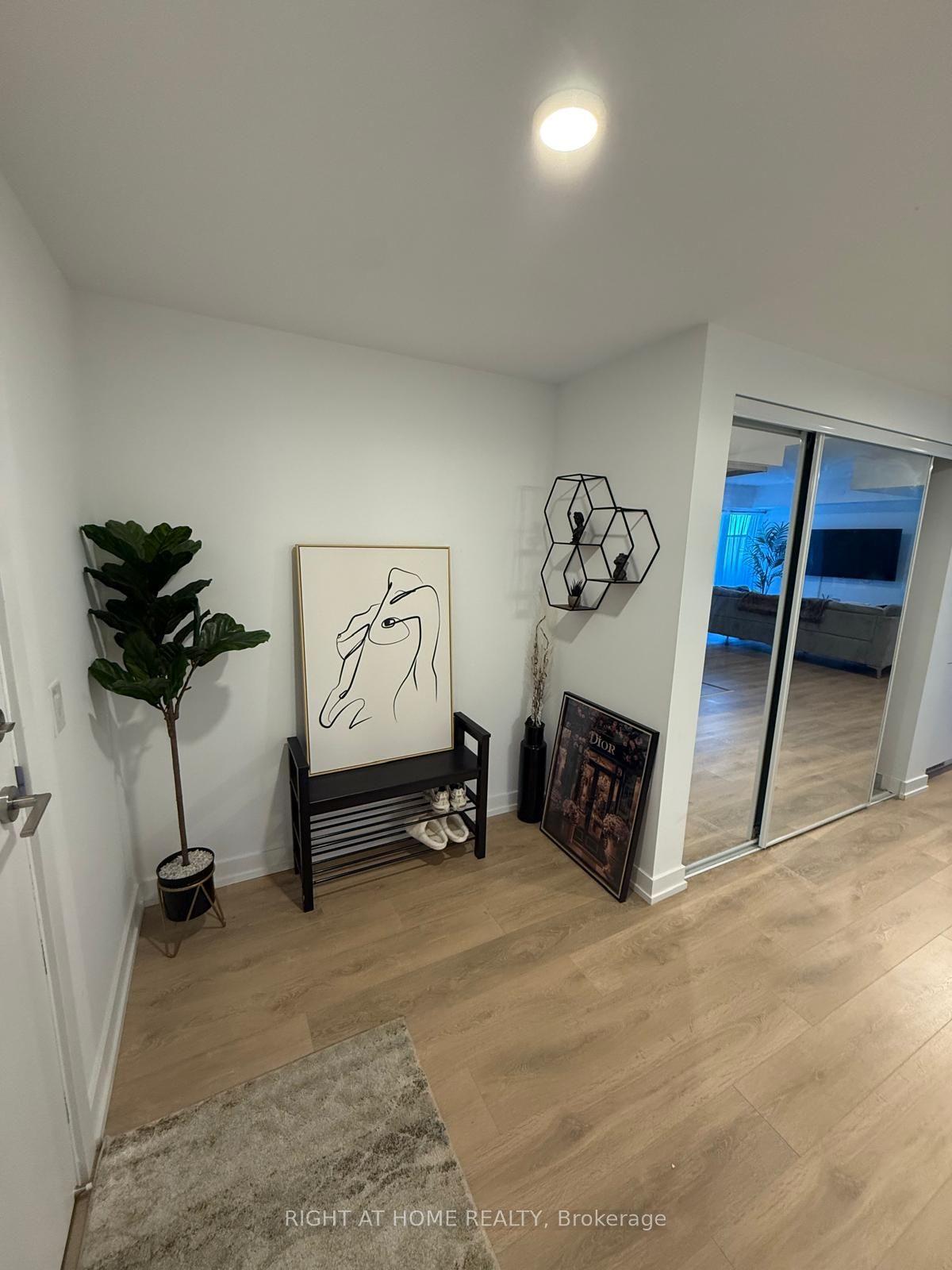 1100 Sheppard Avenue W 905 #905, Toronto — Condo for sale, photo 1