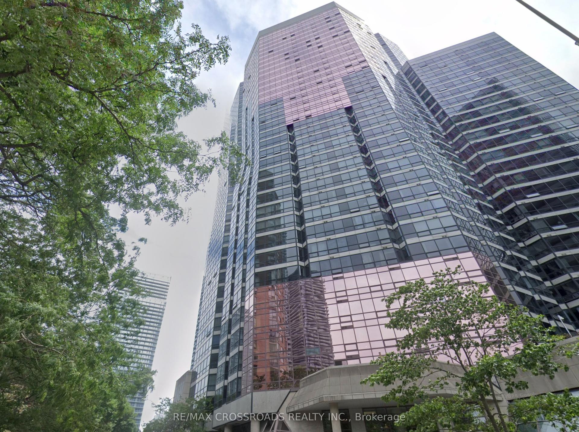 1001 Bay Street Ph02 #Ph02, Toronto — Condo for sale, photo 1