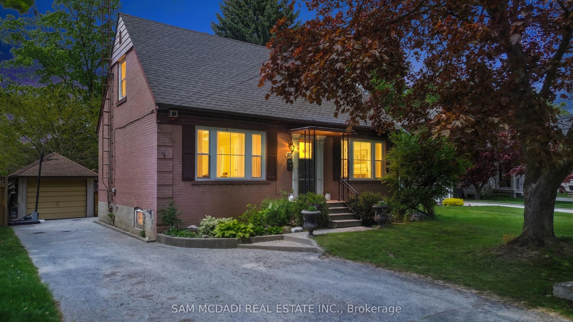 57 Westglen Crescent — photo 1