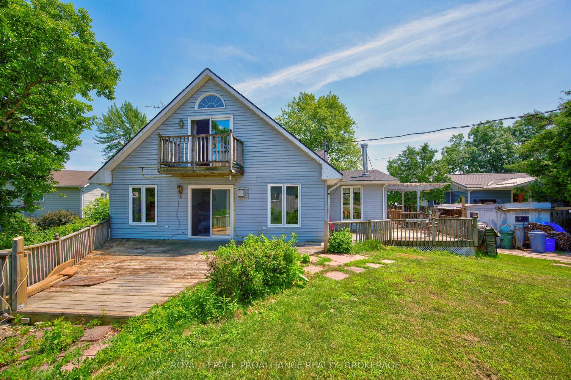 229 Johnson Bay Lane, Frontenac Islands — Detached for sale, photo 1