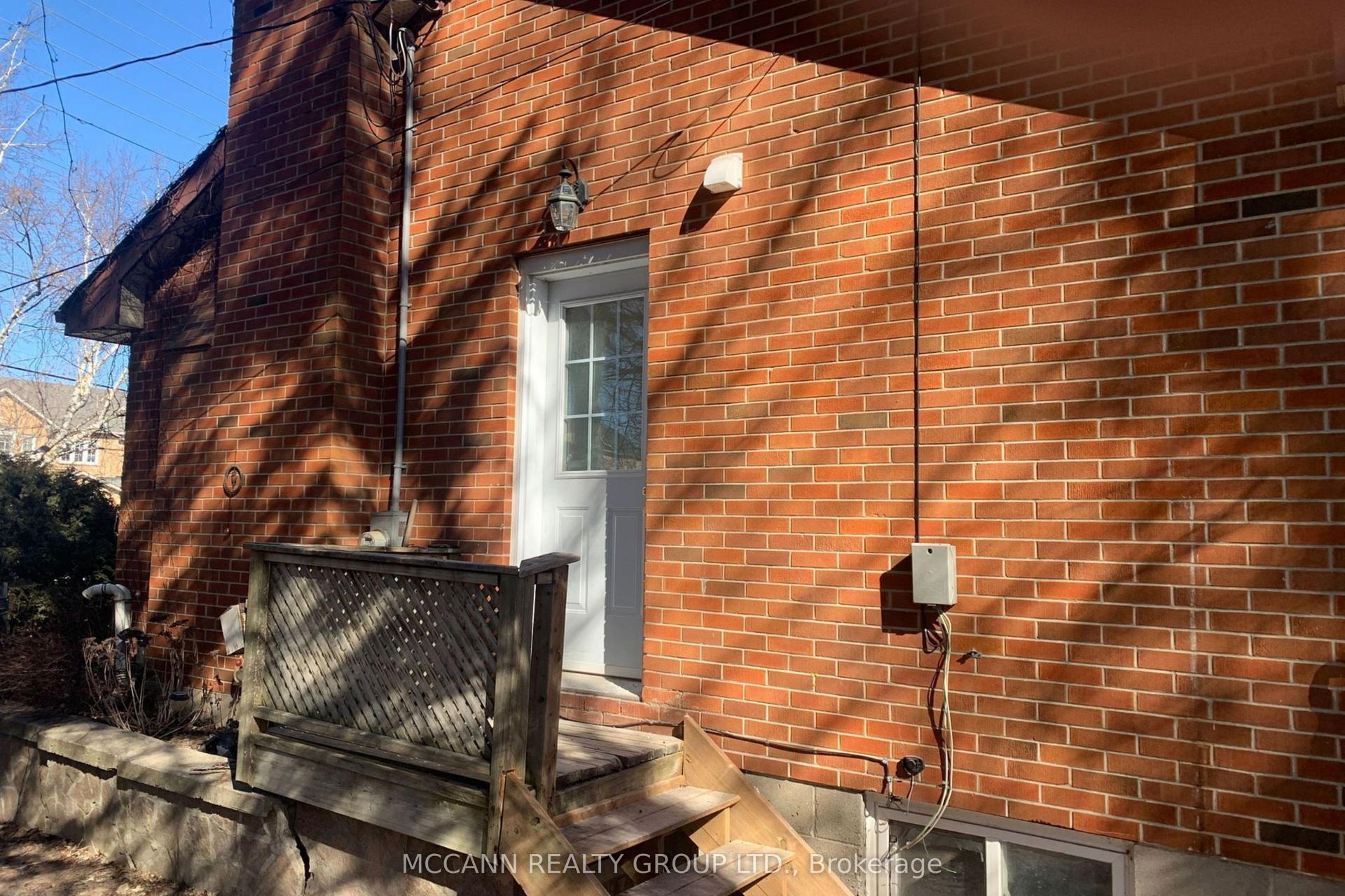 562 Mulock Court B #B, Newmarket — Detached for lease, photo 1