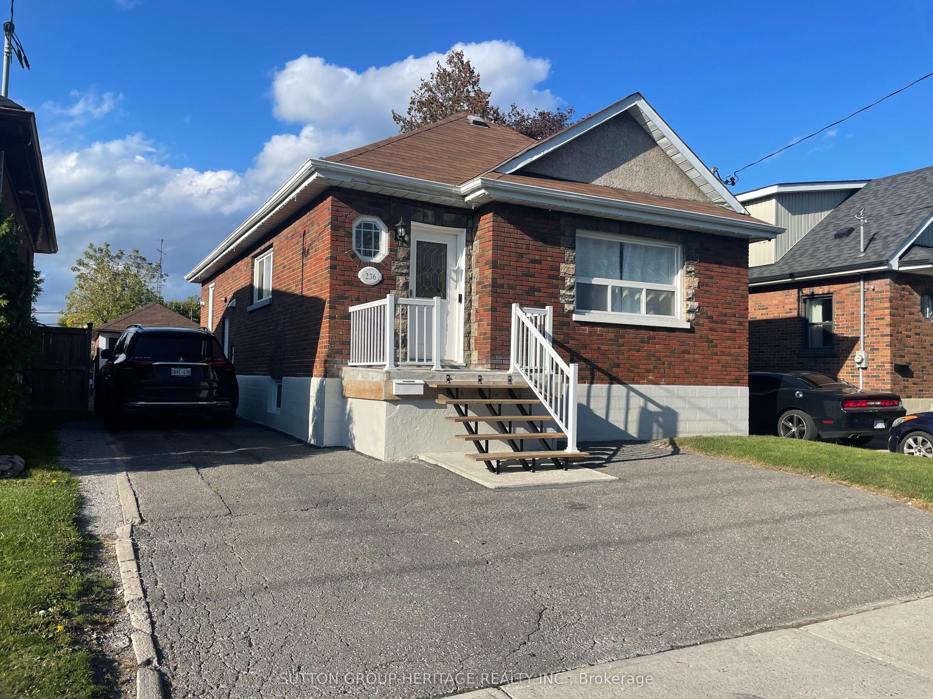 236 Mcnaughton Avenue, Oshawa — Detached for sale, photo 1