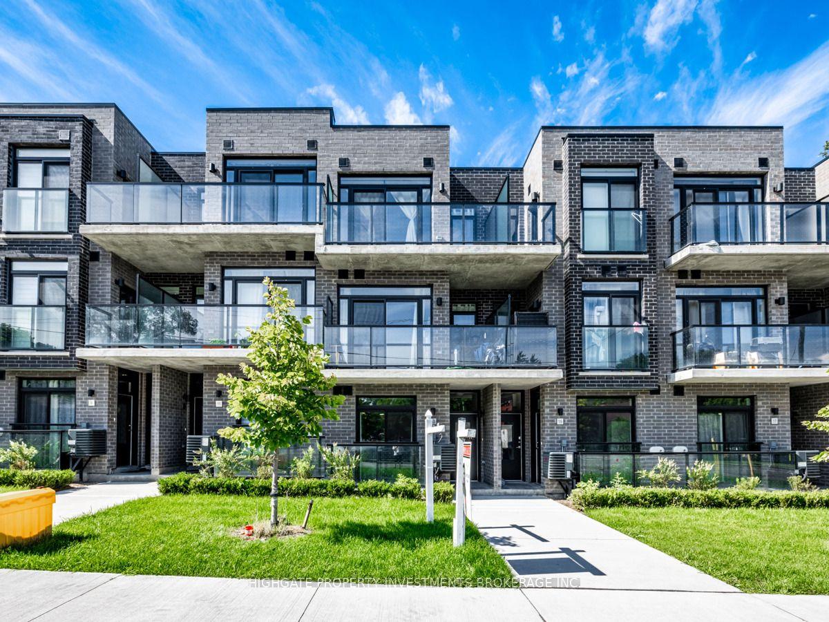 266 Finch Avenue E 13 #13 — photo 1