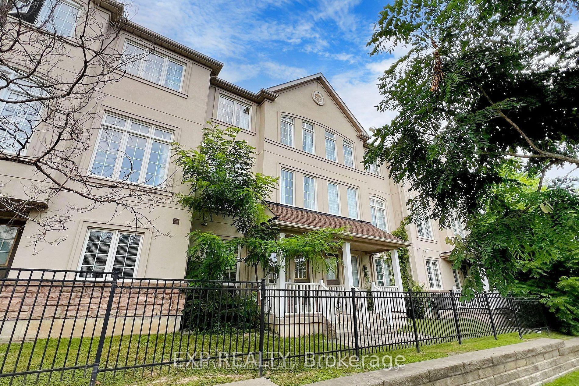 10 Post Oak Drive 10 #10 — photo 1