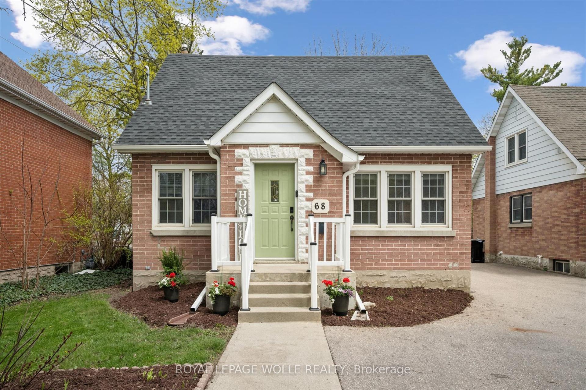 68 Pleasant Avenue — photo 1
