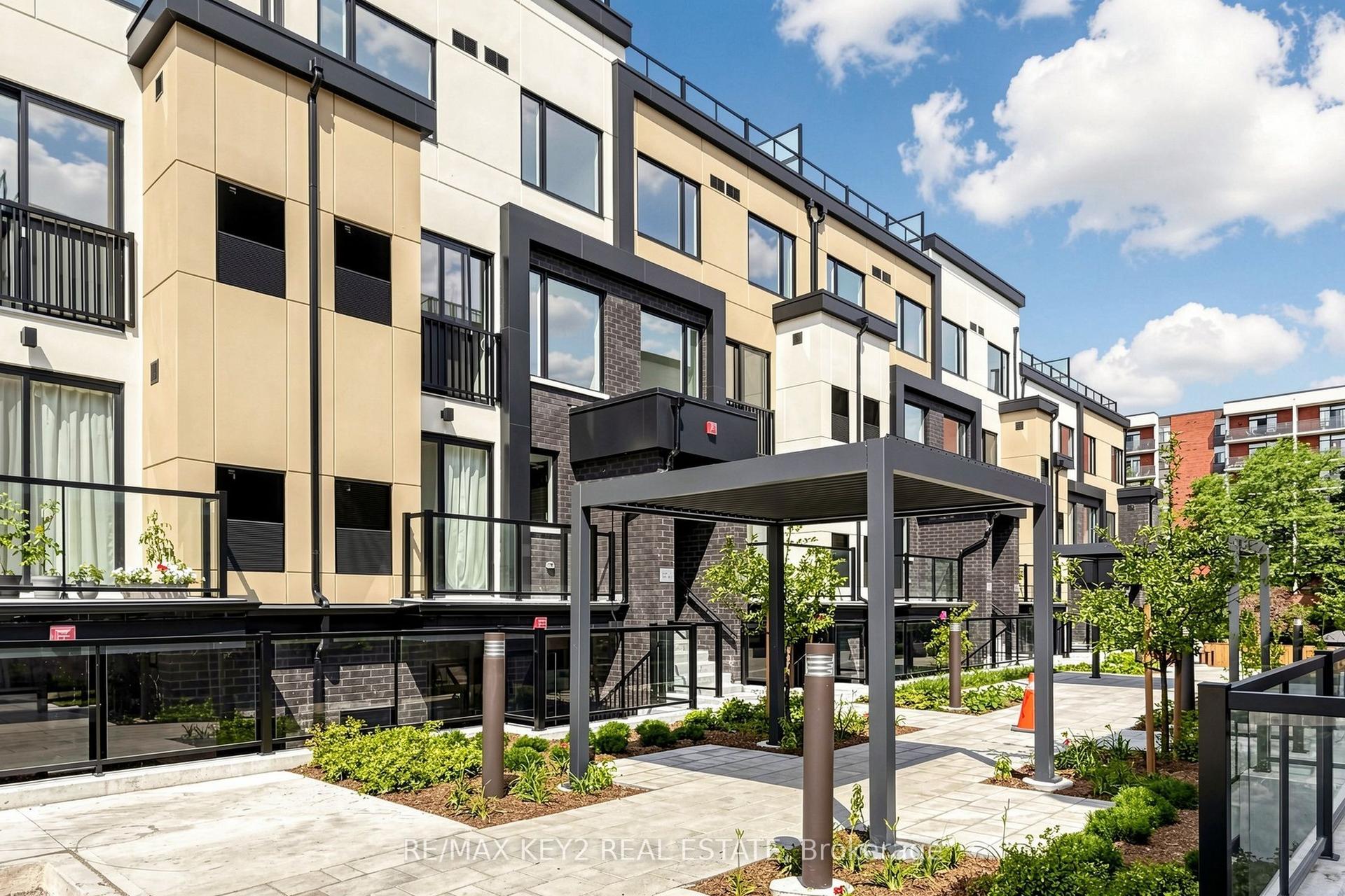 1670 Victoria Park Avenue 213 #213, Toronto — Condo Town for lease, photo 1