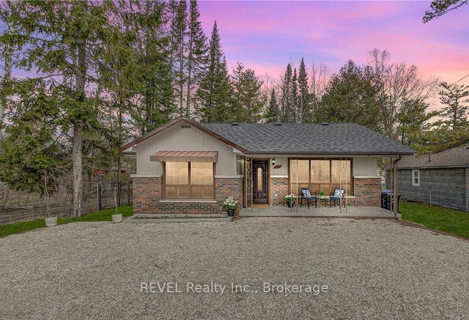 3184 Mosley Street, Wasaga Beach — Detached for sale, photo 1