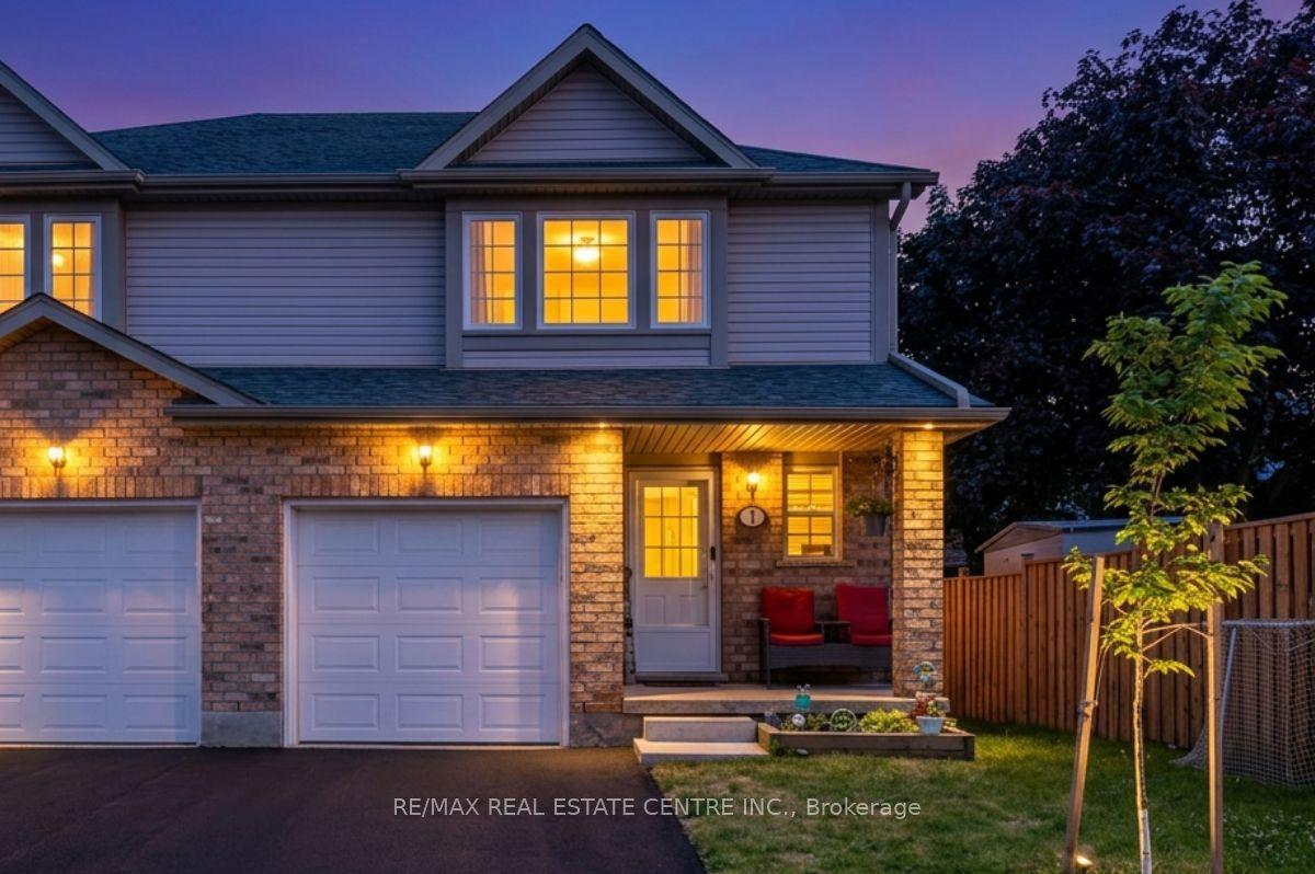 84 Westmeadow Drive 1 #1, Kitchener — Condo Town for sale, photo 1
