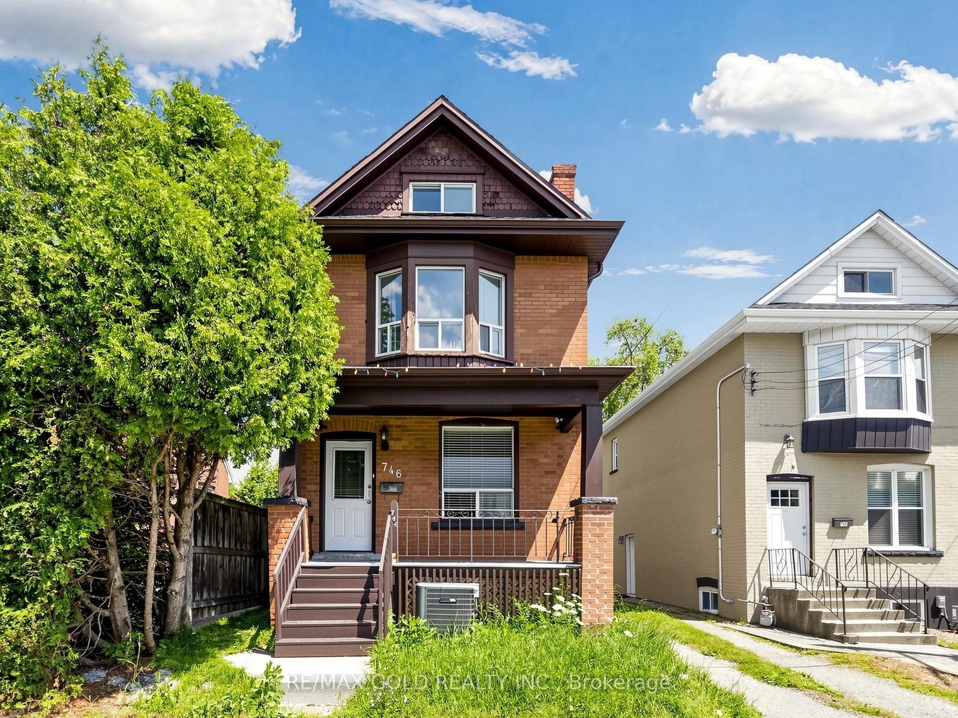 746 King Street W, Hamilton — Detached for lease, photo 1