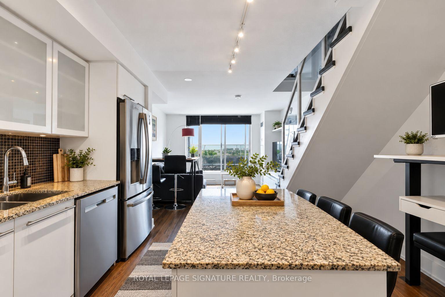1040 The Queensway 917 #917, Toronto — Condo for sale, photo 1