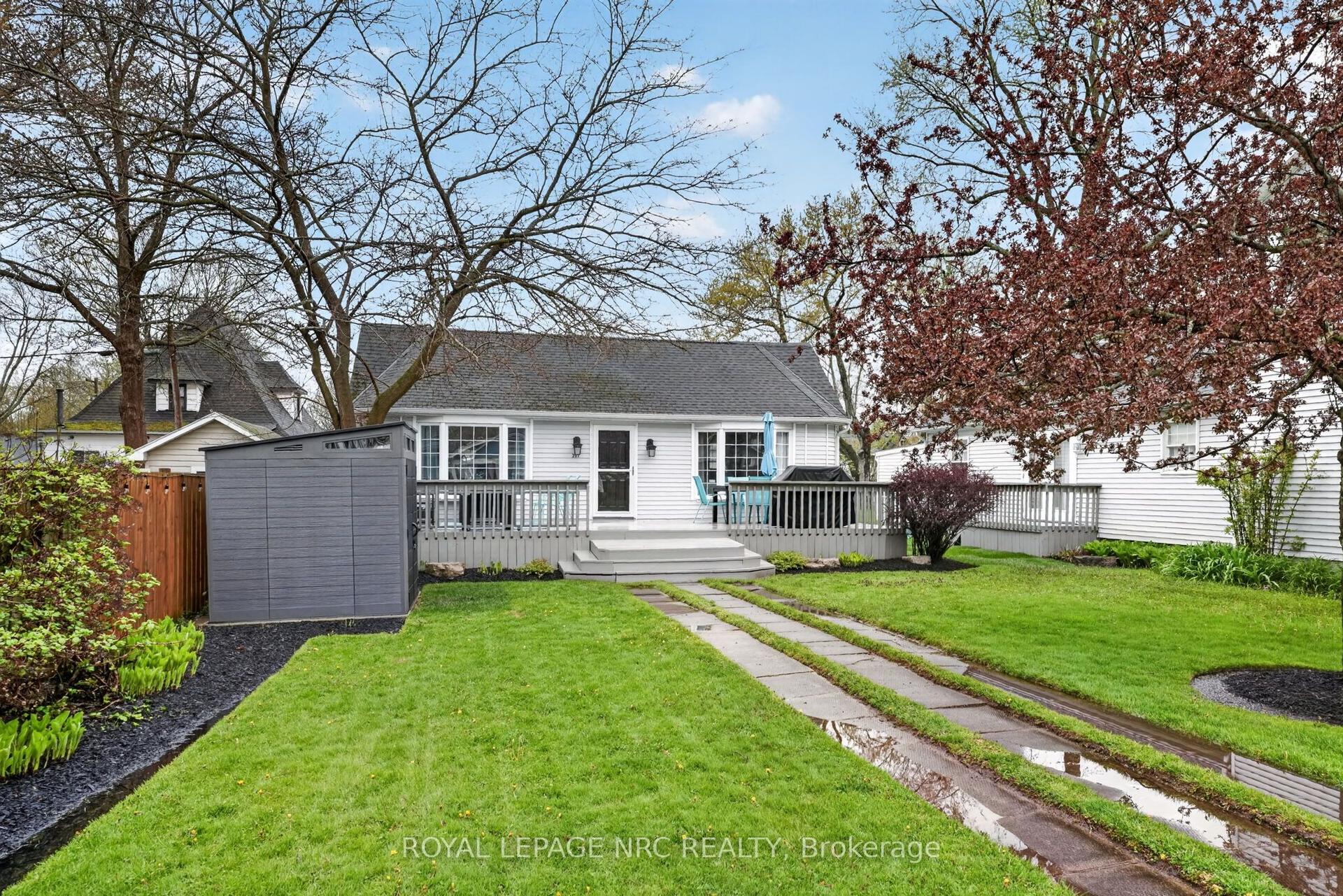 291 Eastwood Avenue, Fort Erie — Detached for sale, photo 1